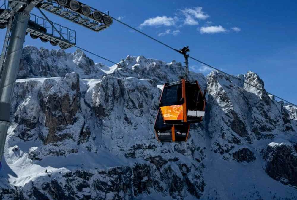 LA FIAMMA OLIMPICA ACCENDE LE DOLOMITI