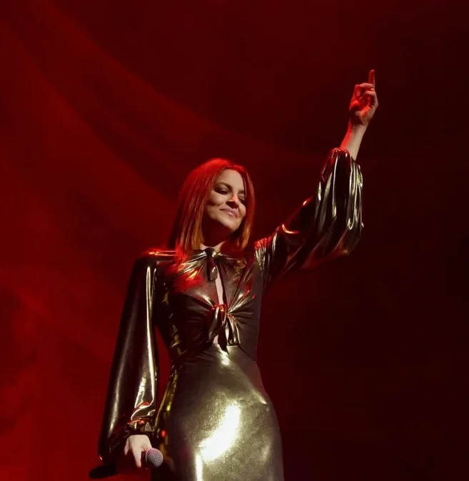 NOEMI     il 10 agosto al FESTIVAL LA VERSILIANA